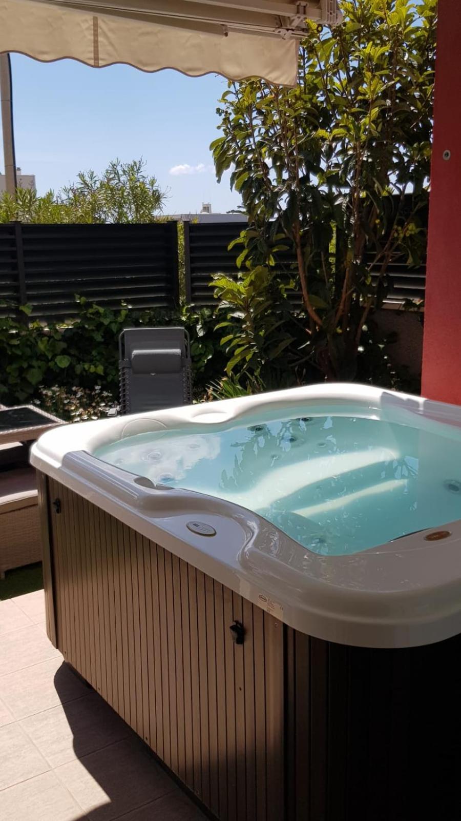 Salvia Apartment With Private Jacuzzi スプリト エクステリア 写真
