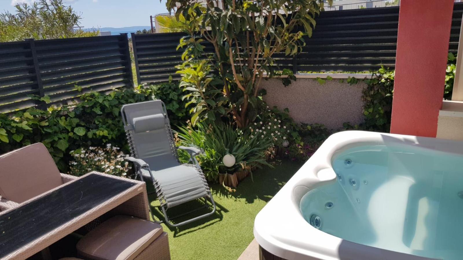 Salvia Apartment With Private Jacuzzi スプリト エクステリア 写真